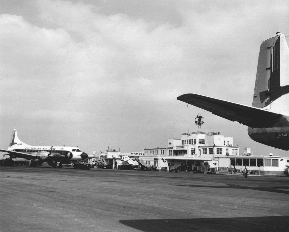 #6 Nashville Municipal Airport, Berry Field, Nashville, Tennessee, 1960
