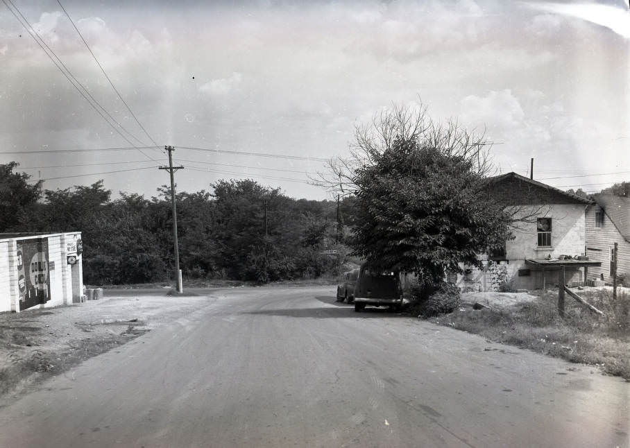 #97 Felts Grocery, East Nashville, 1956