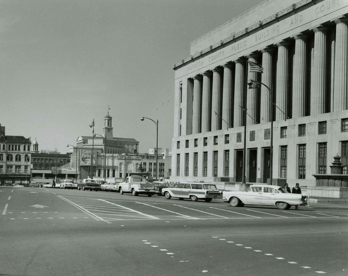#10 Public Square, Davidson County Courthouse in Nashville, Tenn. Tennessee State Capitol in the background, 1967