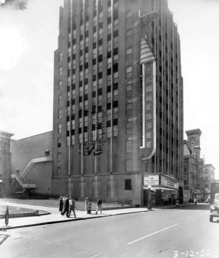 #127 Tennessee Theatre on Church Street, Nashville, Tennessee, 1952