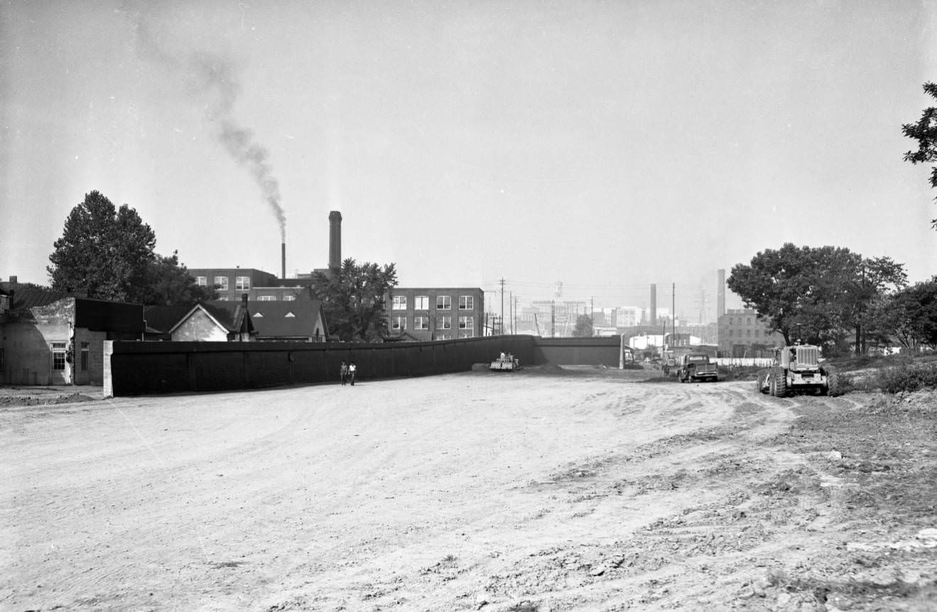 #141 Victory Memorial Bridge excavation on east side of Cumberland River, Nashville, 1953