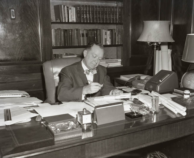 #147 Former Nashville Mayor Ben West at his desk, August 1958