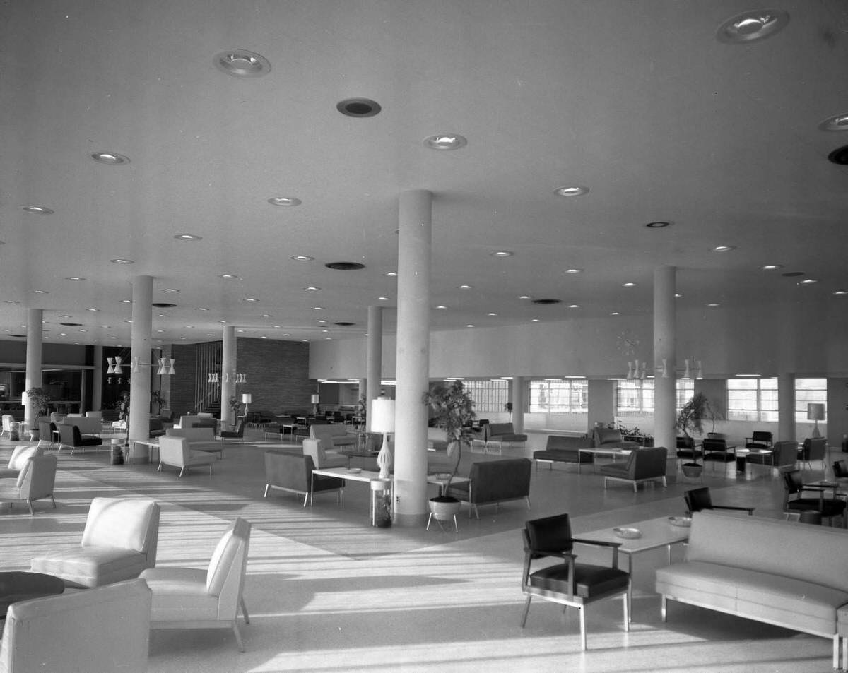 #79 Nashville Airport new terminal interior, 1961