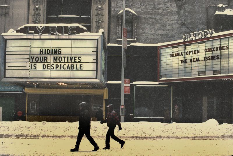#5 Times Square, 1996