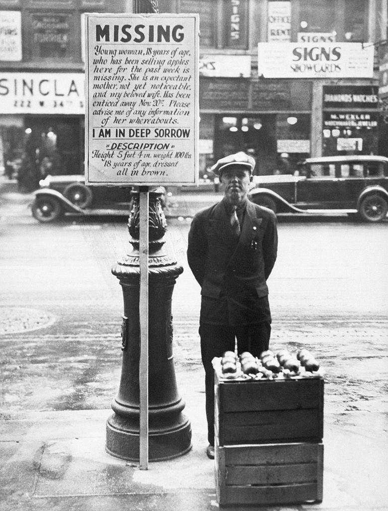 #61 Man Selling Apples on 8th Avenue, 1930