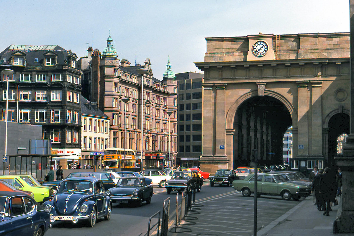 #9 Neville Street and Central Station in 1976
