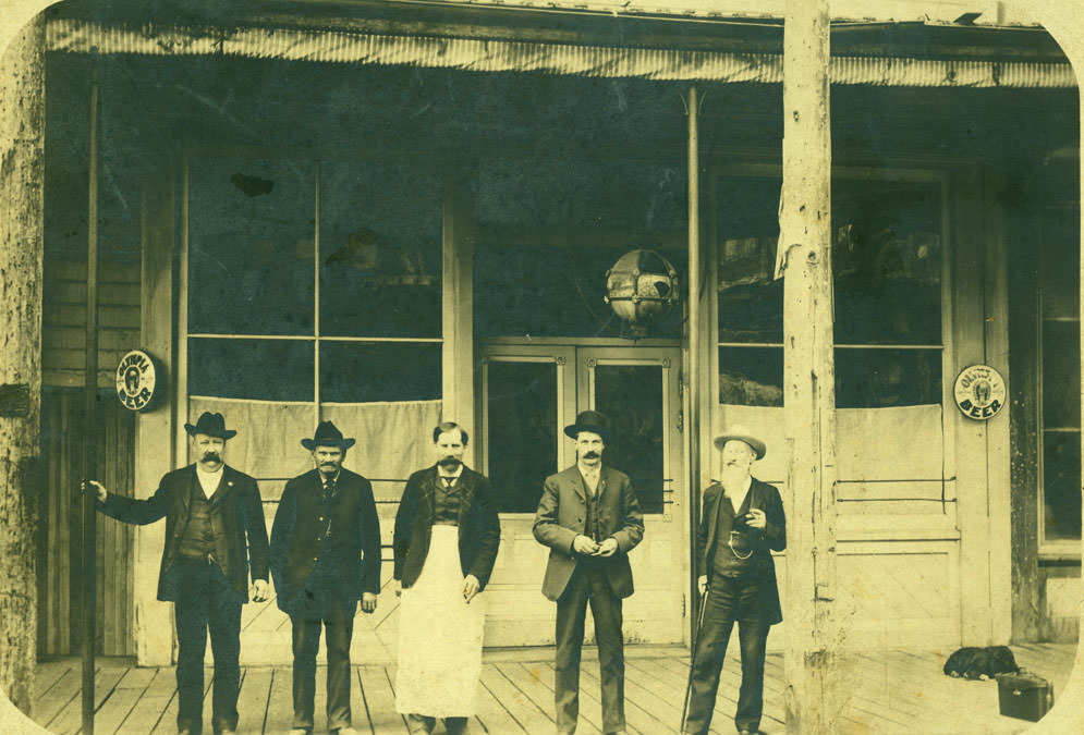 #27 Front view Roxie Moore’s Saloon, 1880s