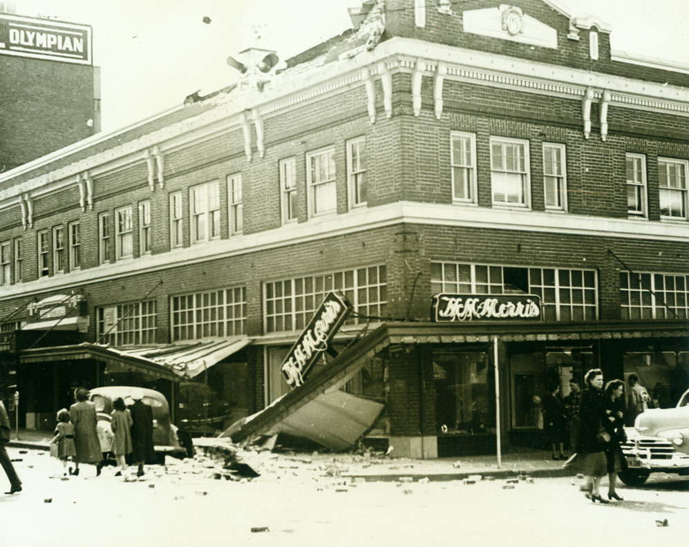 #46 Damage to Morris Building after 1949 earthquake