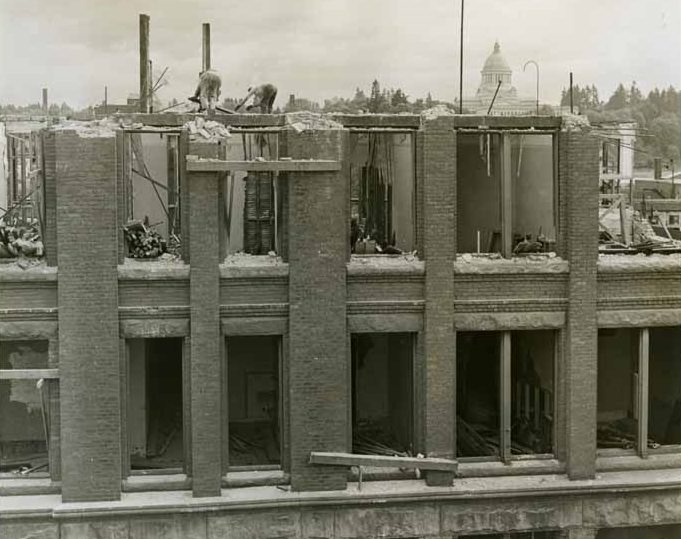 #50 Demolition of Kneeland Hotel after 1949 earthquake.