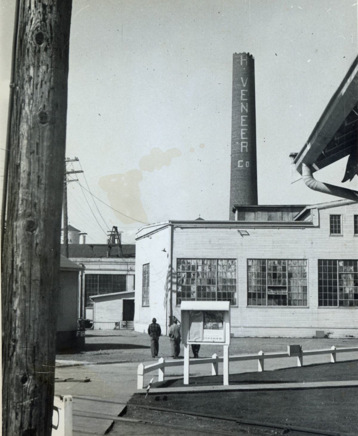 #19 Washington Veneer smokestack after the Olympia earthquake, 1949