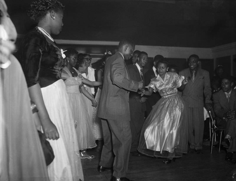 #9 People dancing, 1958.