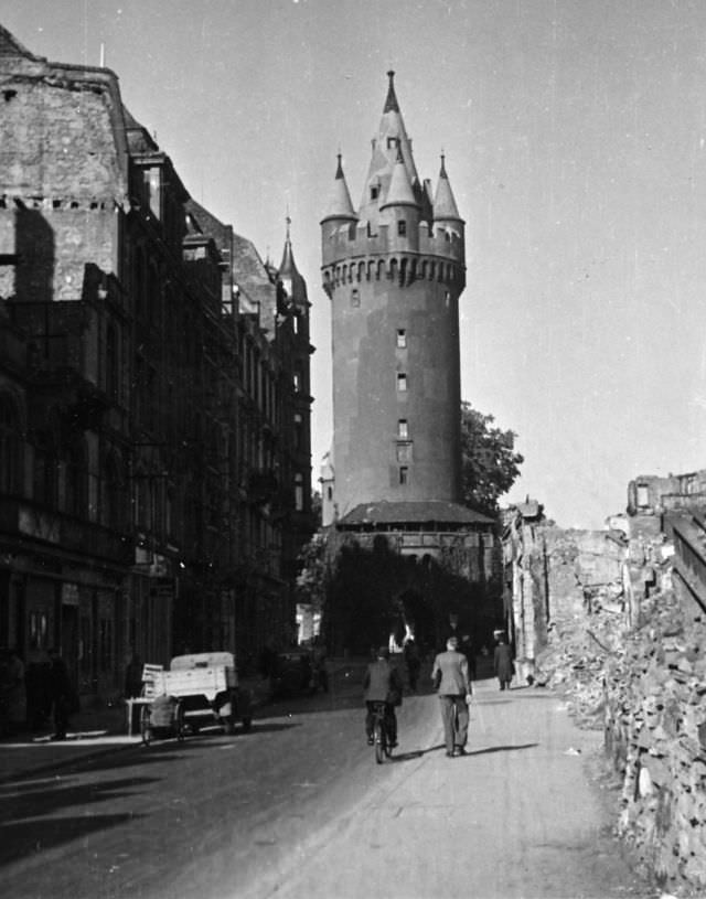 #14 Eschenheimer Tower, Frankfurt, June 1947