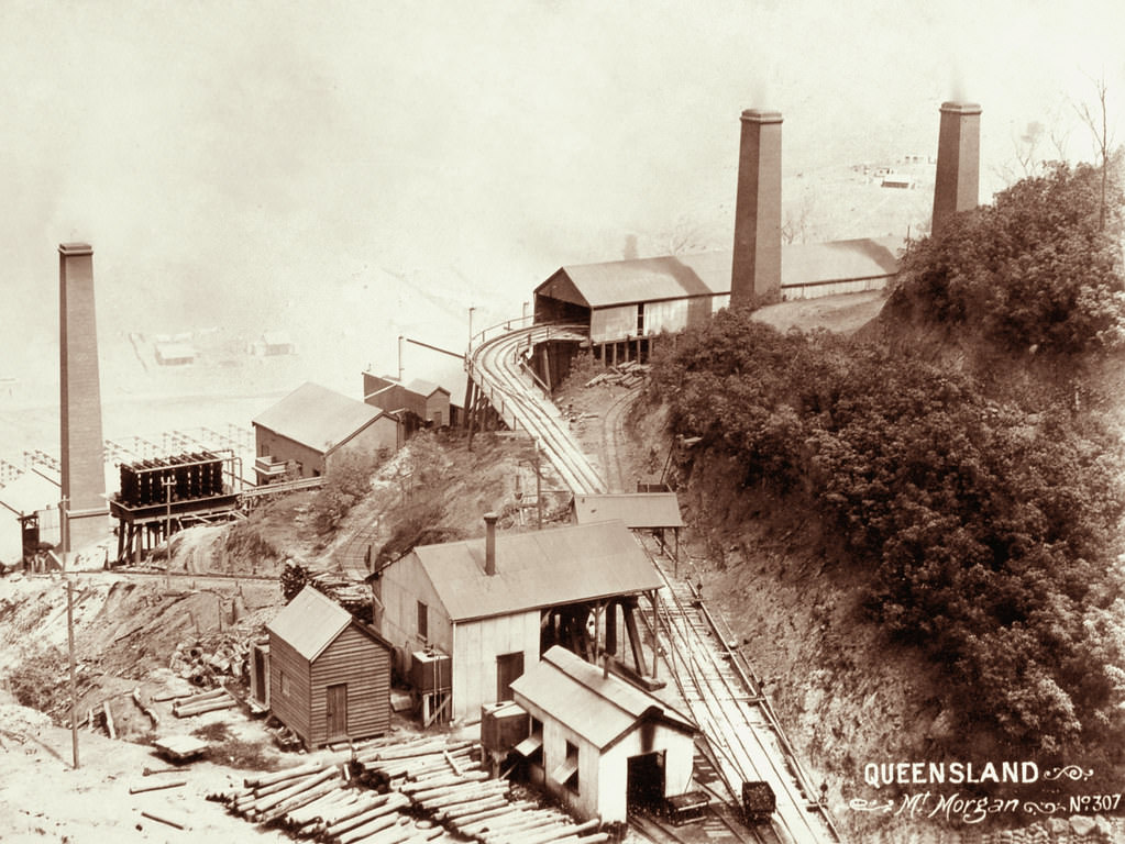 #112 Mount Morgan, 1897