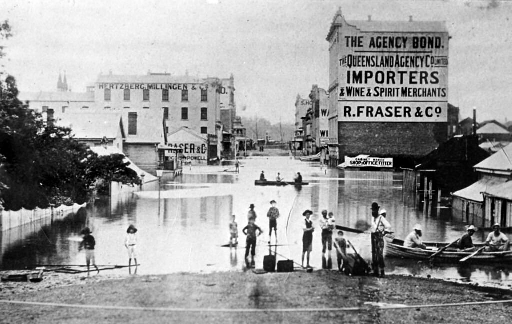 #6 Charlotte Street, Brisbane during 1893 Floods