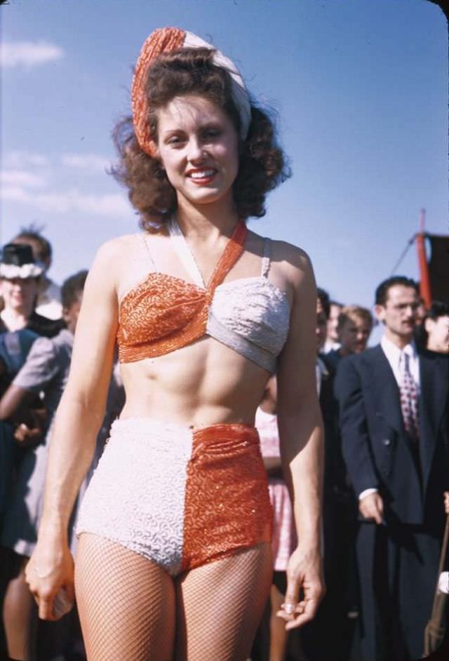 #9 ‘A charming aerialist’