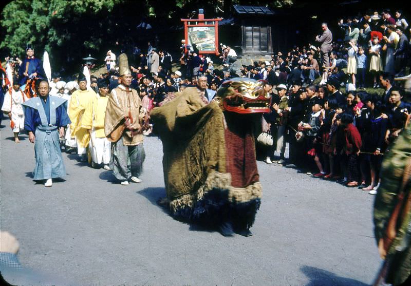 #6 Dragon dance