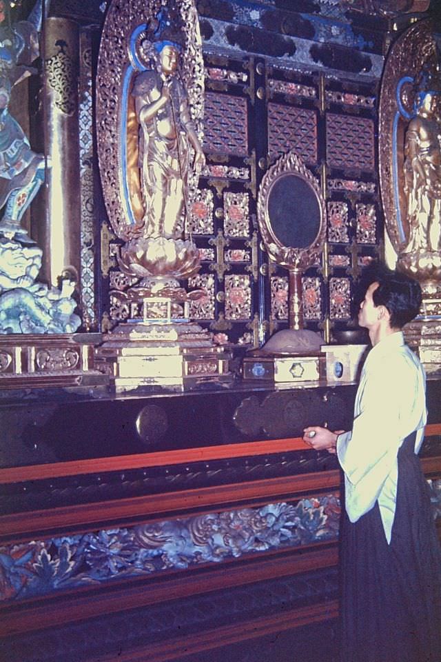 #92 Nikko. Inside shrine, 1950