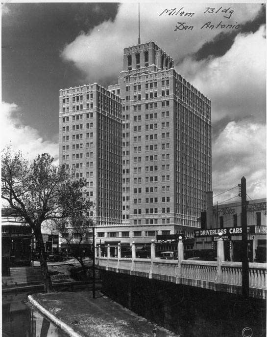 #106 Exterior of the Milam Building, 105-125 W. Travis Street, San Antonio, 1920s