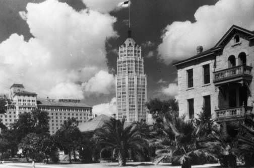 #116 Smith-Young Tower and the Plaza Hotel from Dwyer Avenue, 1930