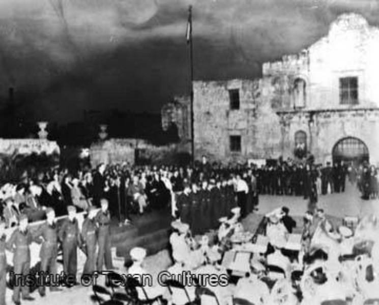 #133 Man speaking outside the Alamo, 1935