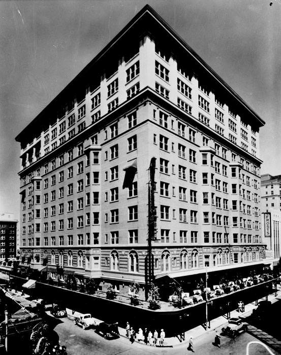 #138 Gunter Hotel, San Antonio, 1935
