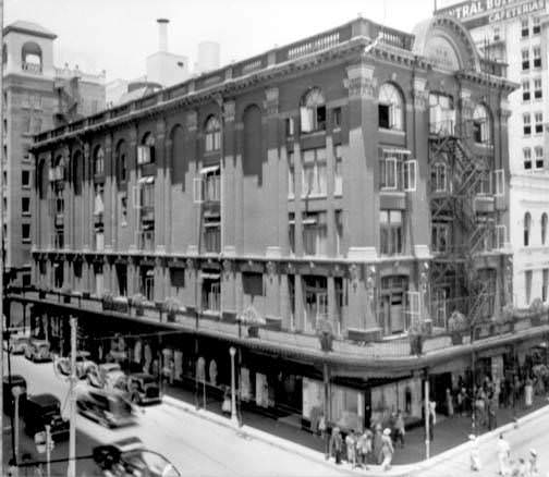 #226 The Vogue, 301-303 E. Houston Street, 1938