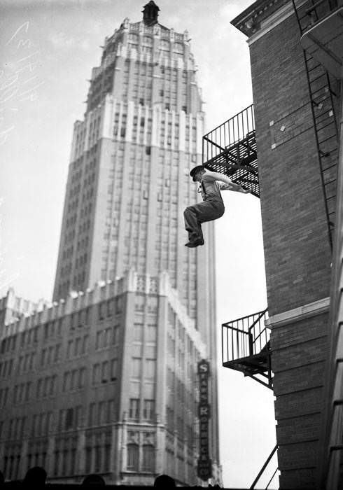 #50 San Antonio firemen in drills at Central Fire Station, 1937