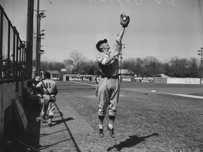 #74 Sig Gryska, a baseball player for the St. Louis Browns, 1937