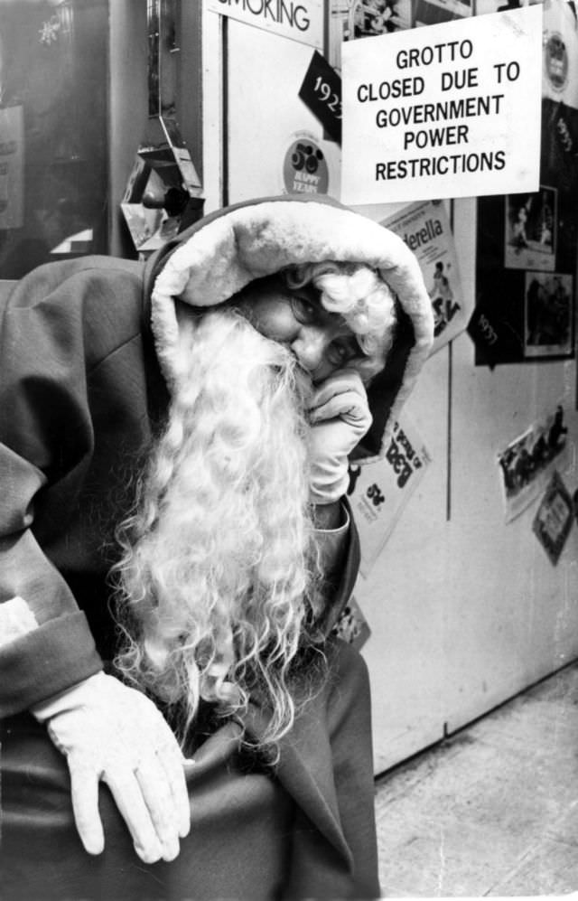 #19 A saddened Father Christmas at David Morgan’s store in Cardiff, 1973.