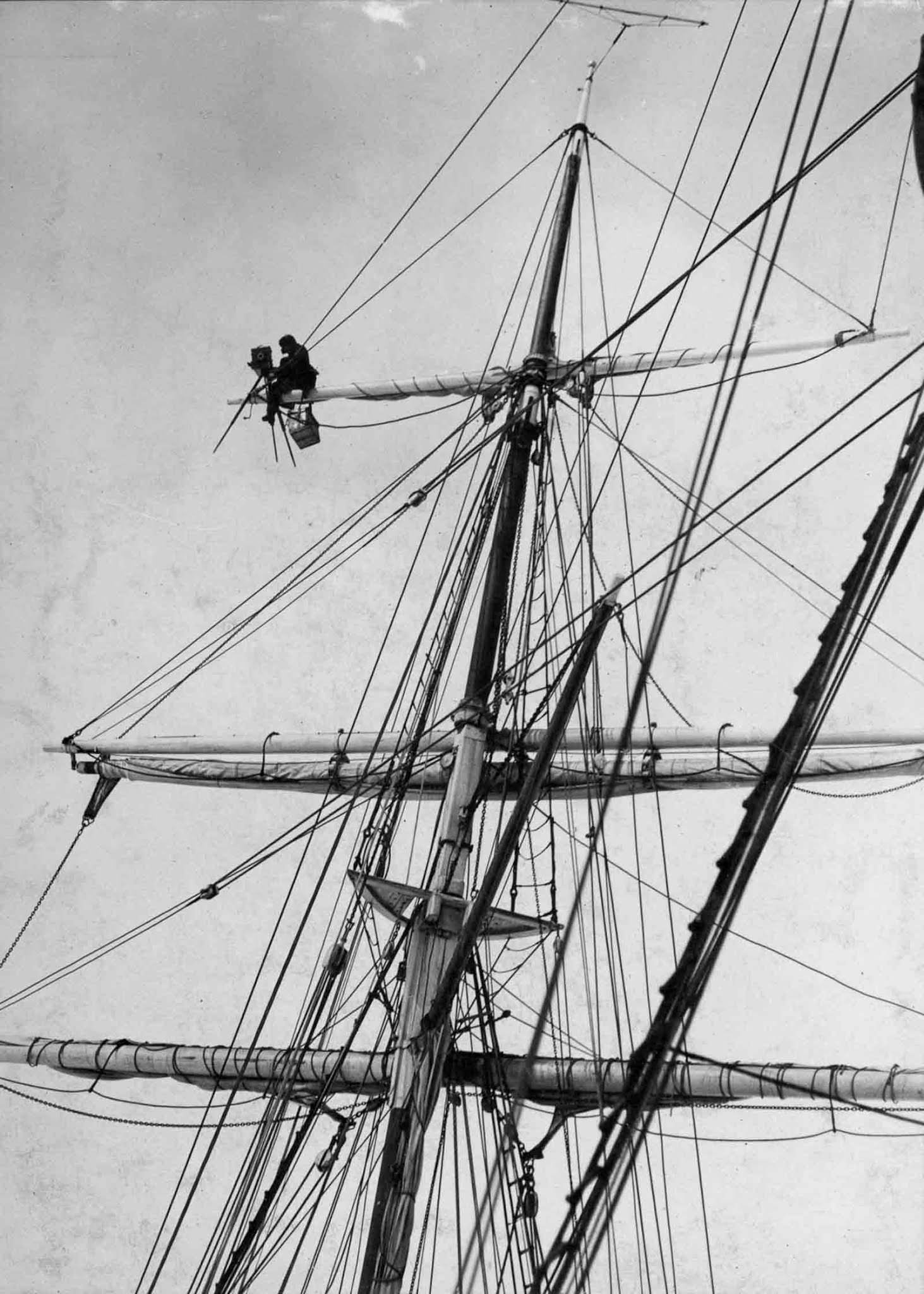 #14 Photographer Frank Hurley gets a high-angle shot.
