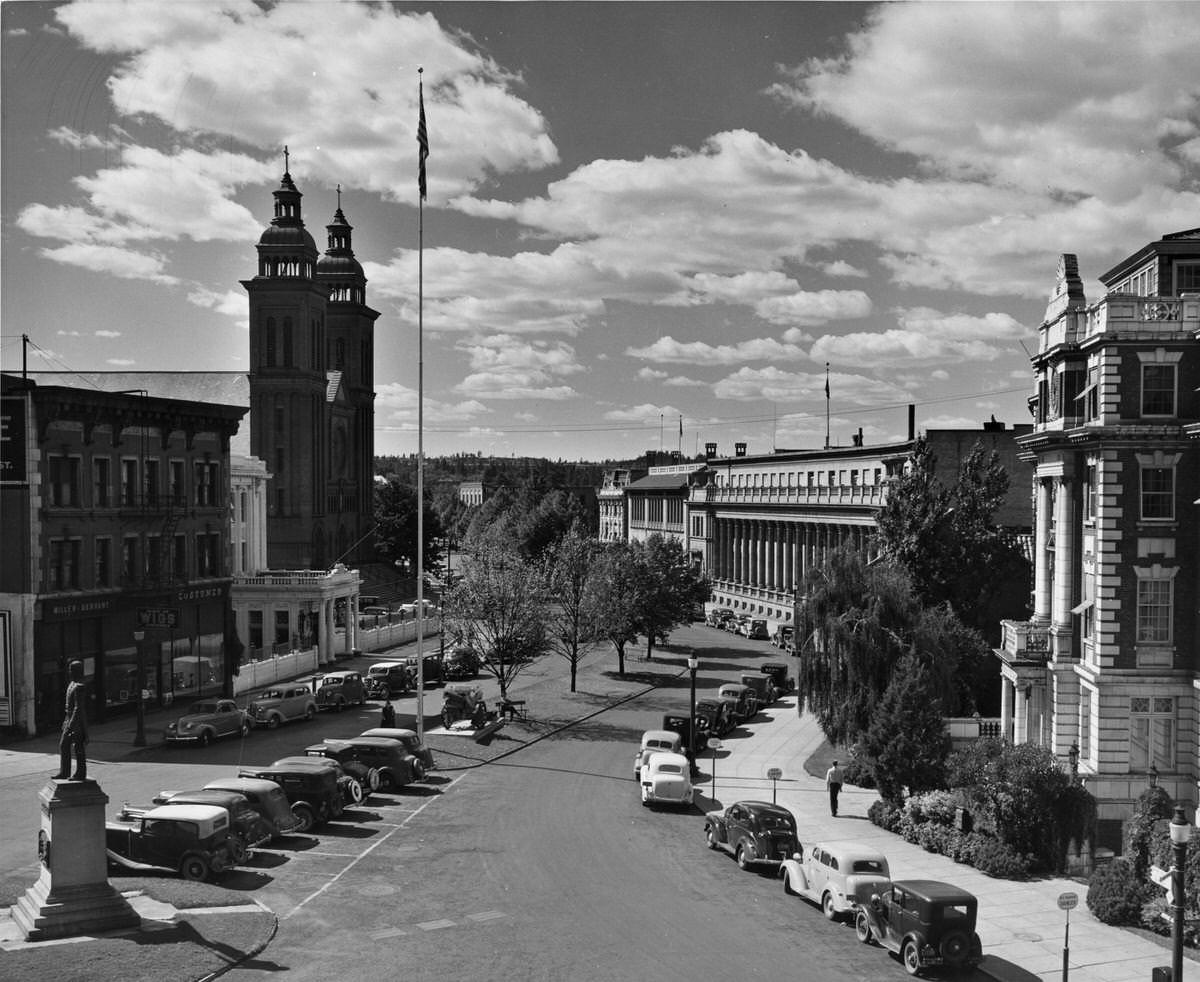#28 Downtown Spokane, 1930s