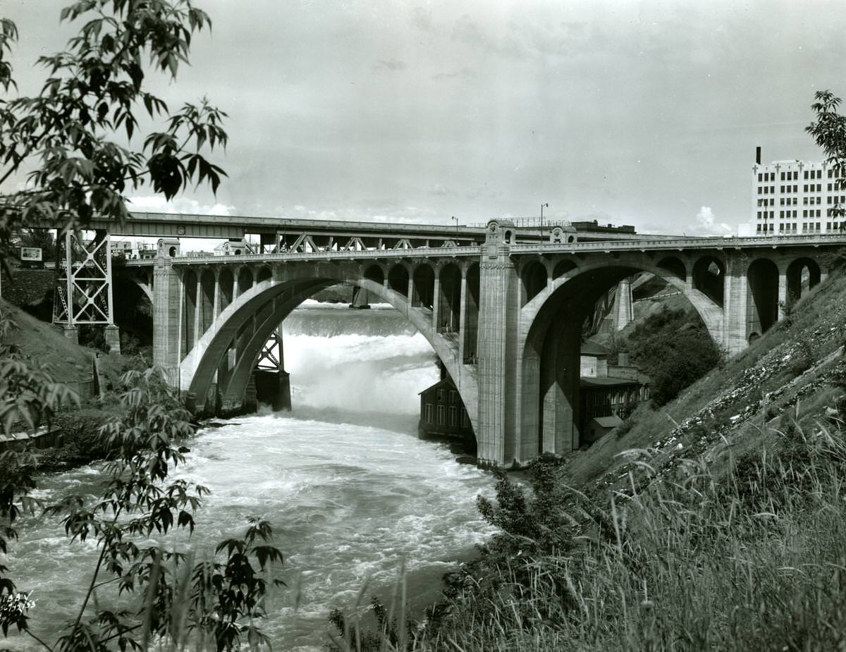 #17 Monroe Street bridge, Spokane, 1960s