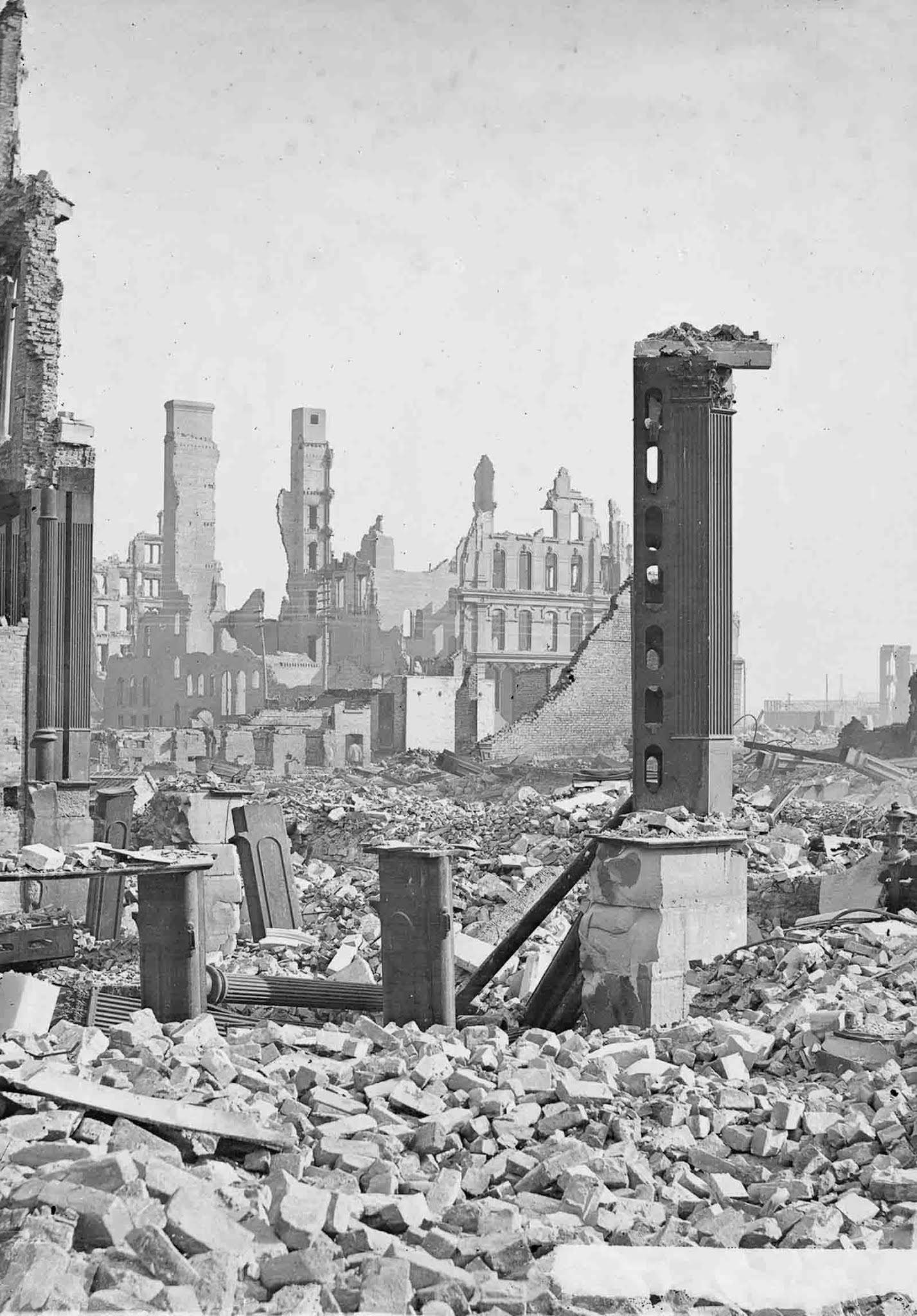#10 The ruins of the Grand Pacific Hotel and the Honore block, seen from the corner of Dearborn and Monroe Streets.