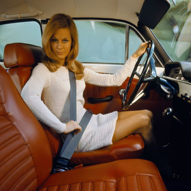 V-Shaped Three-Point Safety Belt made by Volvo that saved One Million Lives Inventions