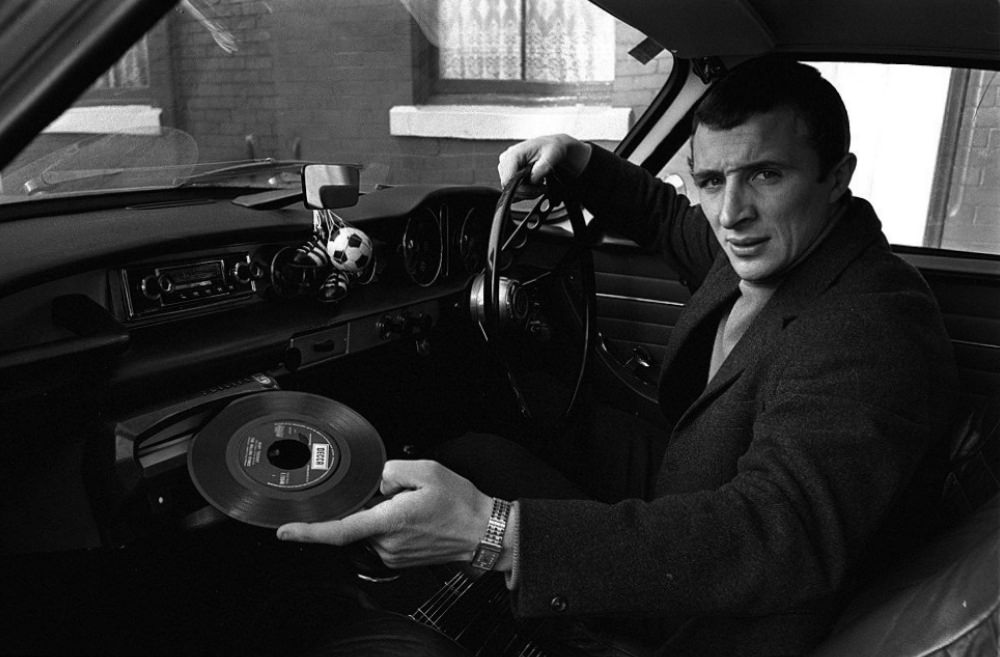 Highway Hi-Fi: When Cars had Built-in Vinyl Record Players Vehicles &; Transportation