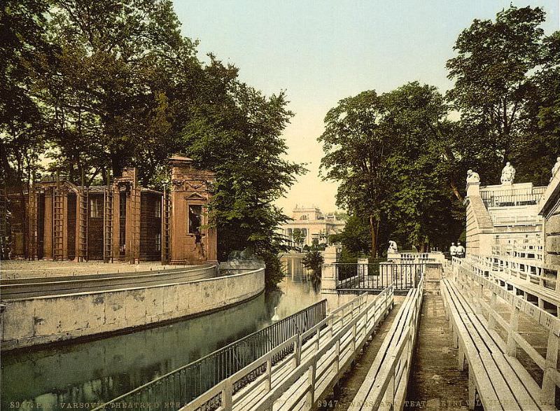 #14 Summer theatre at Łazienki Park, Warsaw