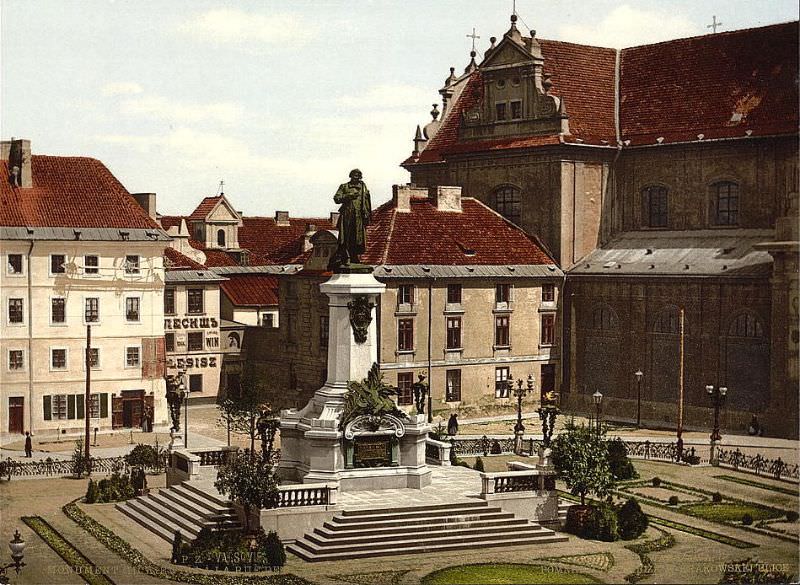 #7 Mickiewicz Monument, Warsaw