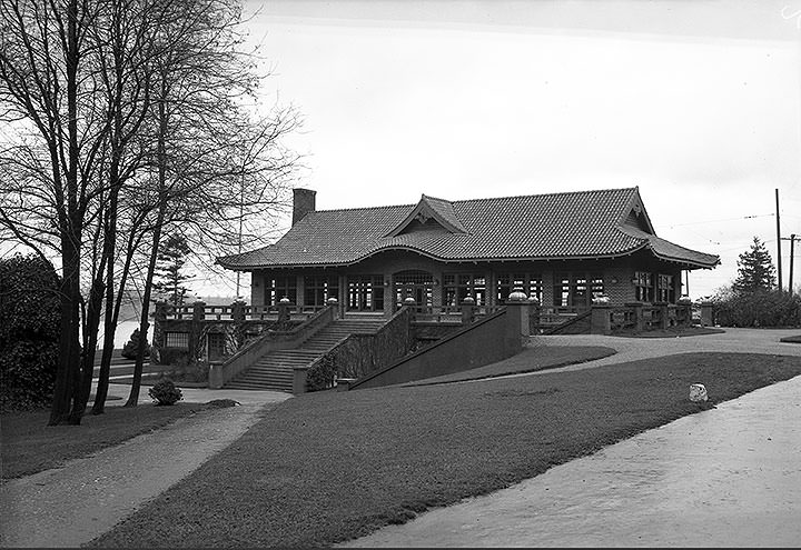 #7 Car depot, Point Defiance, Tacoma, 1927