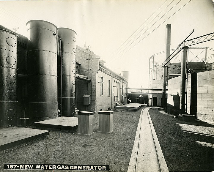 #24 New Water Gas Generator, Tacoma Gas & Electric Light Co., Corner of South Twenty-second Street and Winthrop Avenue, Tacoma, 1910