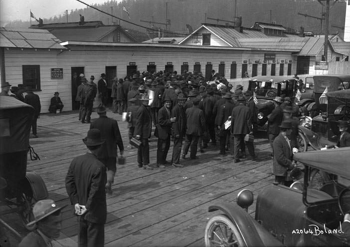 #103 Tacoma Railway and Power Company Employees, 1918