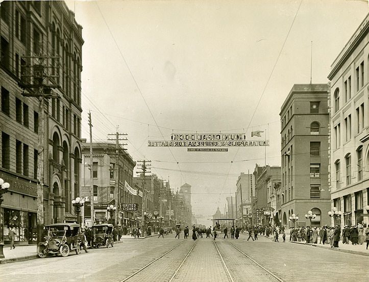 #30 Cor. Eleventh & Pacific, Tacoma, 1910