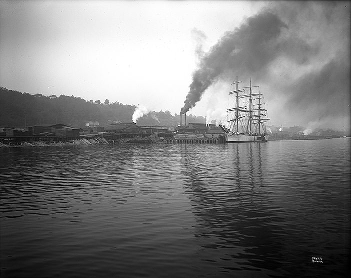#73 Tacoma Waterfront, 1915