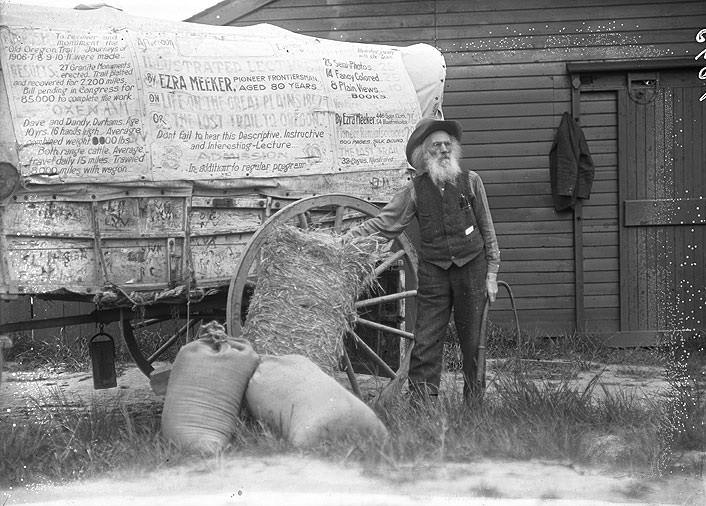 #52 Ezra Meeker with Covered Wagon, Tacoma, the 1910s