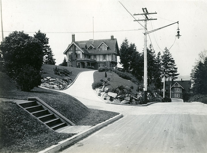 #54 George S. Long residence, 45 Summit Road, Tacoma, 1910