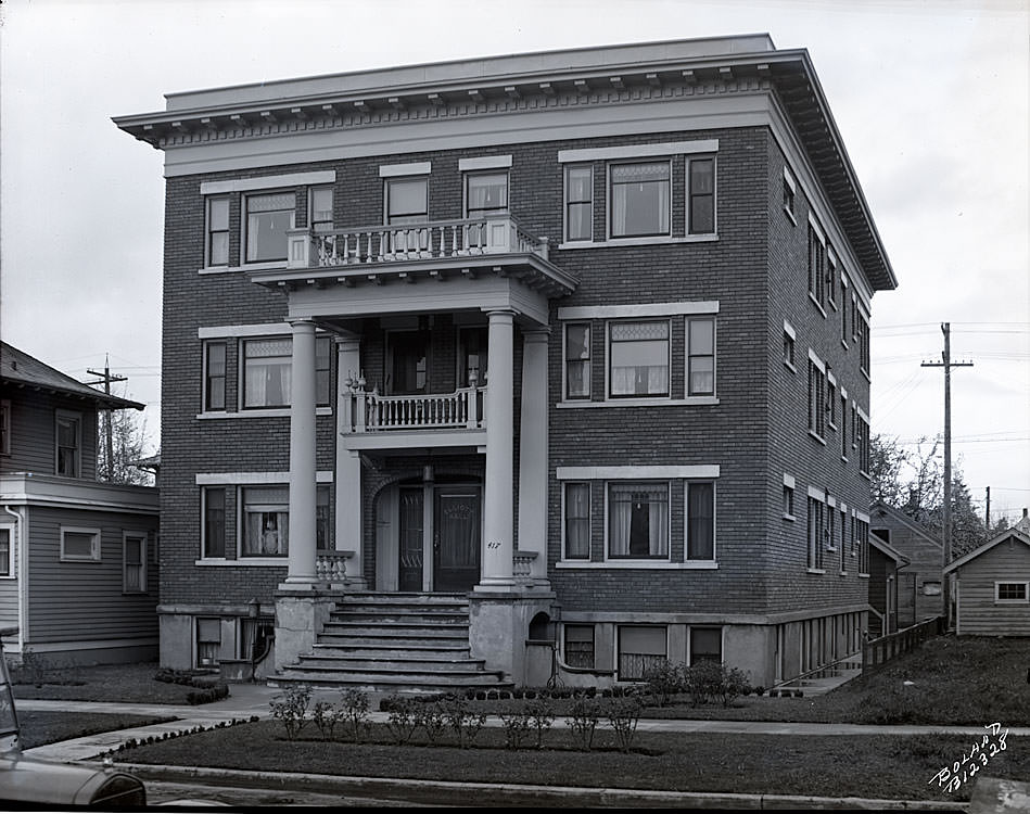 #93 Elliott Hall, 417 North L Street, Tacoma, 1925