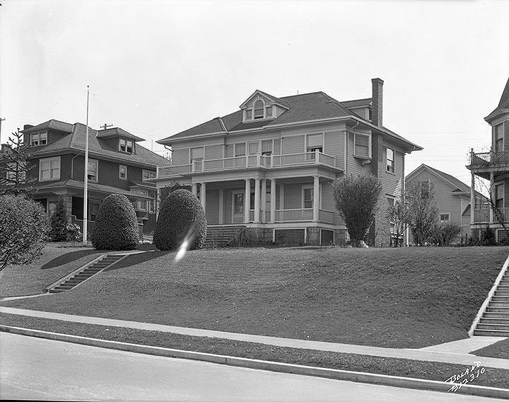 #97 C.P.S. Frat House, 1314 North Yakima Avenue, 1925