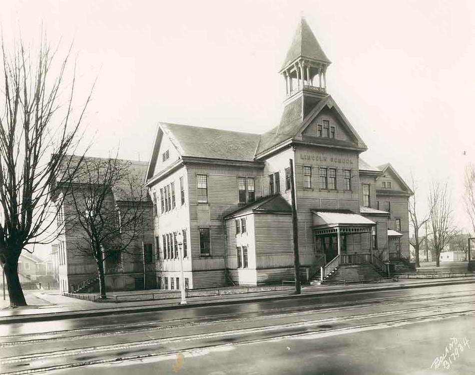 #107 Grade School – Lincoln, 1928