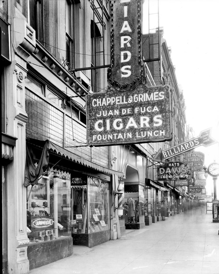 #76 Chappell & Grimes Restaurant and Cigar Store, 1935