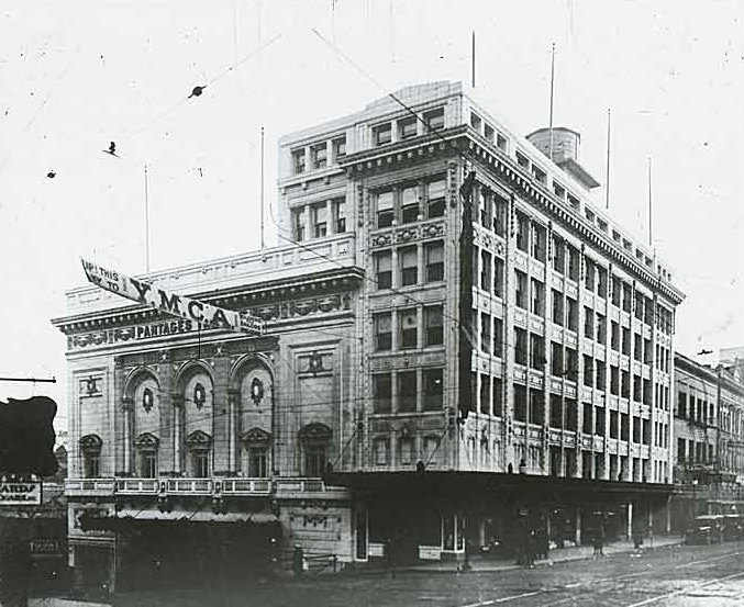 #180 Pantages Theatre, 9th & Broadway, 1917