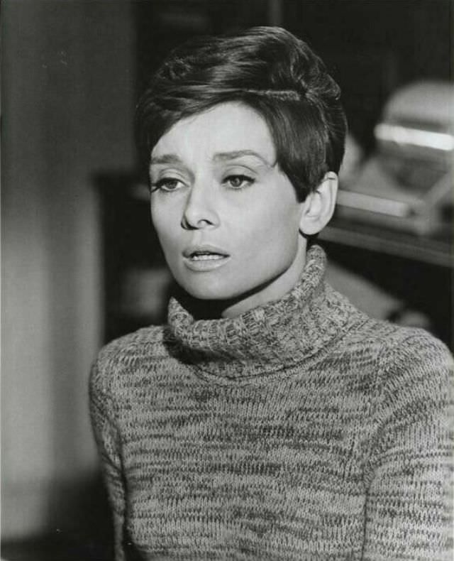 Fabulous Photos of Audrey Hepburn During the filming of &;Wait Until Dark (1967)&; Movies &; TV